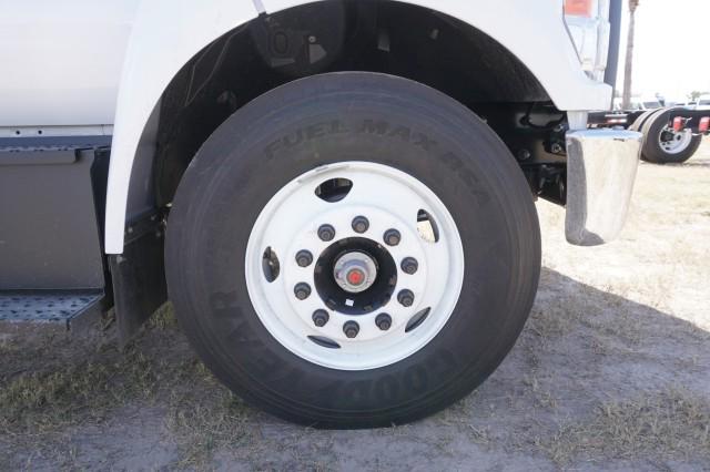 2027 Ford F-650 Straight Frame Unknown