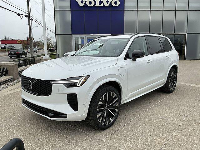2026 Volvo XC90 Plug-In Hybrid Ultra Dark Theme, T8 AWD, Electric/Gasoline, 6 Seats