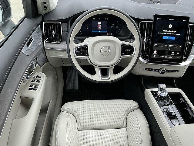 2026 Volvo XC90 Plug-In Hybrid Ultra Dark Theme, T8 AWD, Electric/Gasoline, 6 Seats