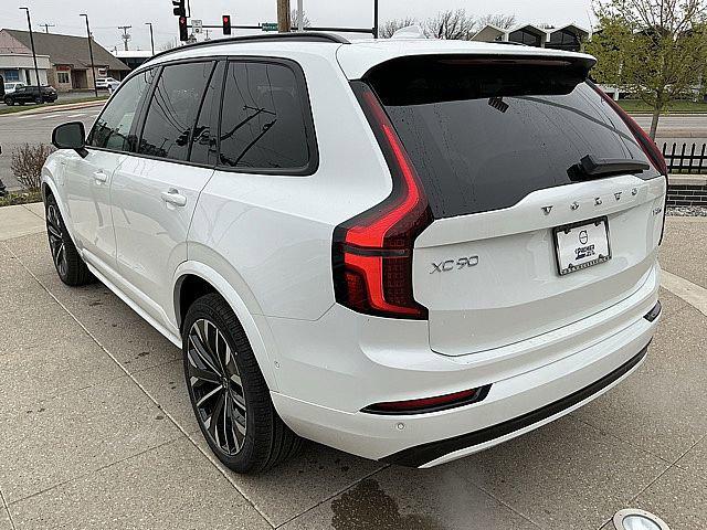 2026 Volvo XC90 Plug-In Hybrid Ultra Dark Theme, T8 AWD, Electric/Gasoline, 6 Seats