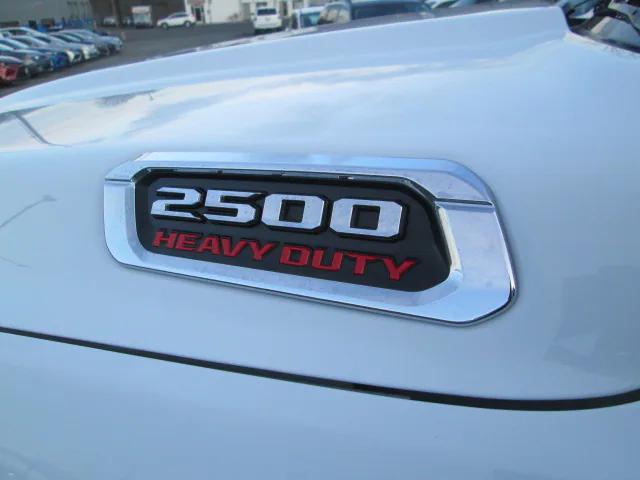 2024 Ram 2500 Big Horn Crew Cab 4x4 8' Box