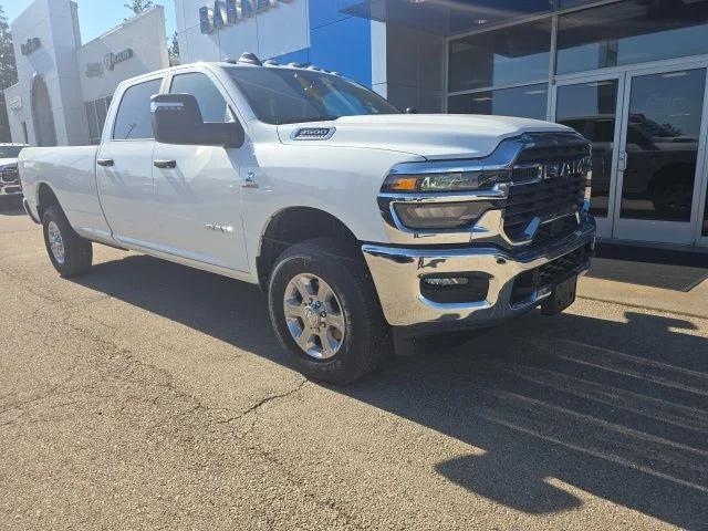 2026 RAM Ram 3500 RAM 3500 BIG HORN CREW CAB 4X4 8 BOX