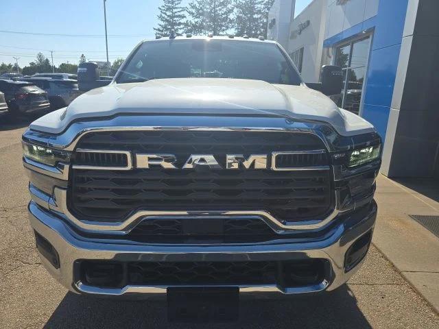 2026 RAM Ram 3500 RAM 3500 BIG HORN CREW CAB 4X4 8 BOX