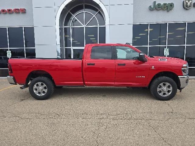 2026 RAM Ram 3500 RAM 3500 BIG HORN CREW CAB 4X4 8 BOX