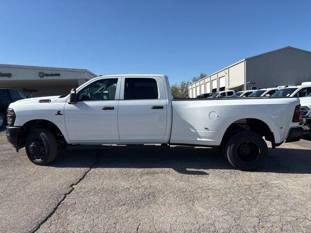 2026 RAM Ram 3500 RAM 3500 TRADESMAN CREW CAB 4X4 8 BOX
