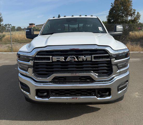2026 RAM Ram 3500 RAM 3500 TRADESMAN CREW CAB 4X4 8 BOX