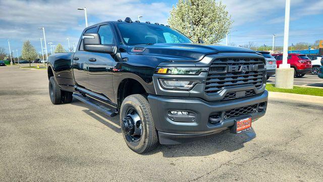 2026 RAM Ram 3500 RAM 3500 TRADESMAN CREW CAB 4X4 8 BOX