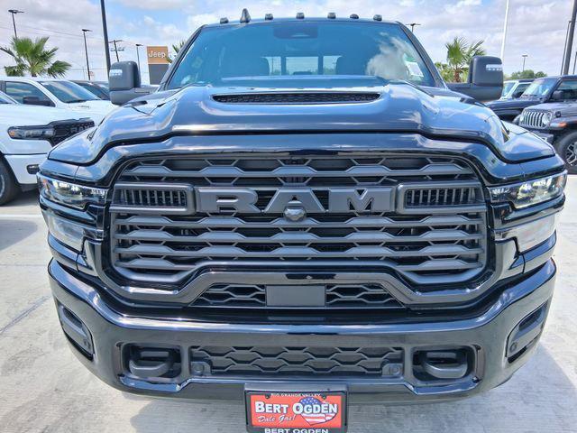 2026 RAM Ram 2500 RAM 2500 BLACK EXPRESS CREW CAB 4X4 64 BOX