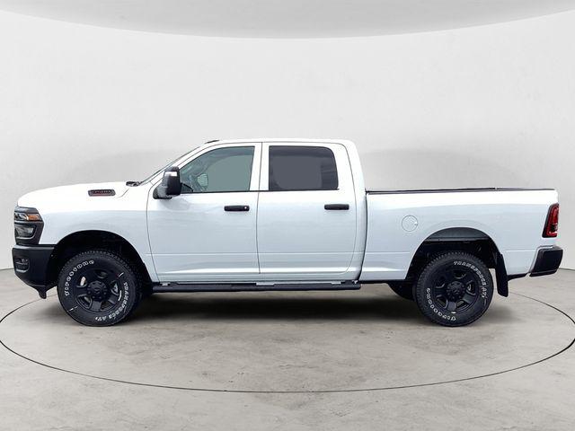 2026 RAM Ram 3500 RAM 3500 TRADESMAN CREW CAB 4X4 64 BOX