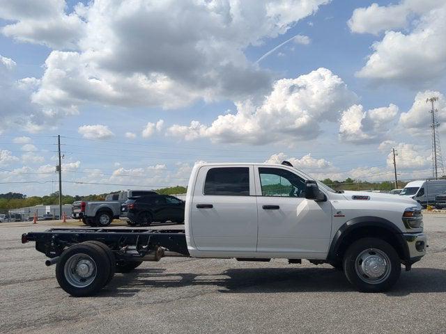 2026 RAM Ram 4500 Chassis Cab RAM 4500 TRADESMAN CHASSIS CREW CAB 4X4 60 CA