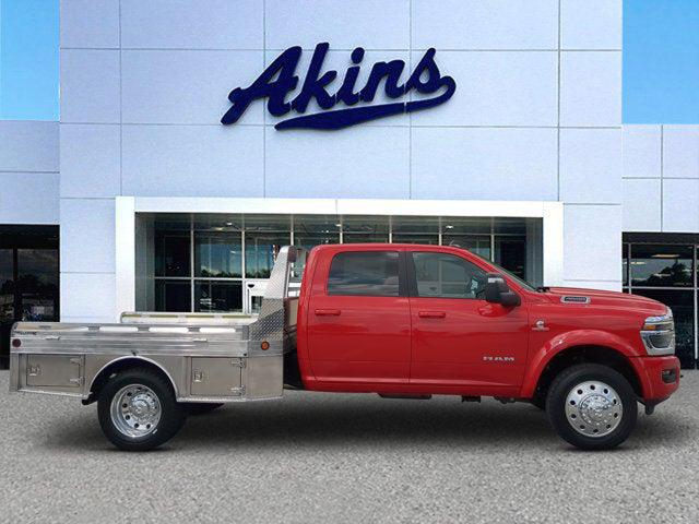 2026 RAM 4500 Chassis RAM 4500 BIG HORN CHASSIS CREW CAB 4X4 60 CA