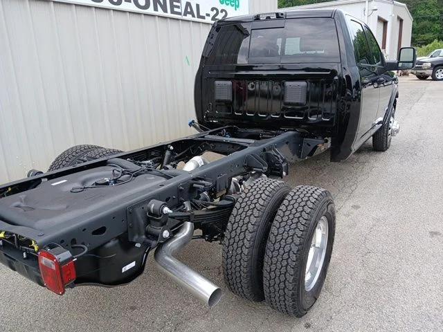 2026 RAM Ram 3500 Chassis Cab RAM 3500 BIG HORN CREW CAB CHASSIS 4X4 60 CA