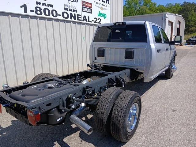 2026 RAM Ram 3500 Chassis Cab RAM 3500 TRADESMAN CREW CAB CHASSIS 4X4 60 CA