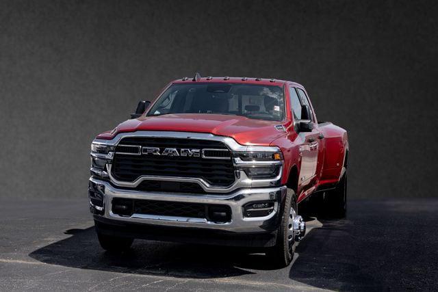2026 RAM Ram 3500 RAM 3500 BIG HORN CREW CAB 4X4 8 BOX
