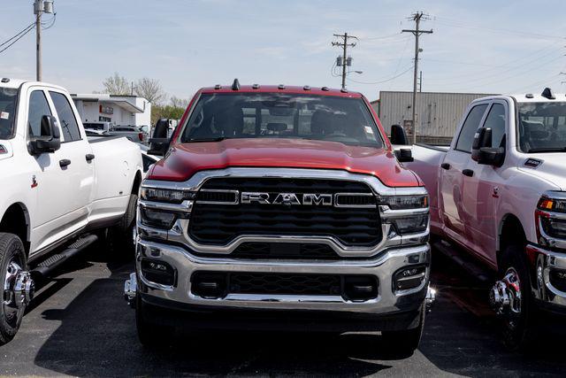 2026 RAM Ram 3500 RAM 3500 BIG HORN CREW CAB 4X4 8 BOX