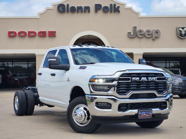 2026 RAM Ram 3500 Chassis Cab RAM 3500 TRADESMAN CREW CAB CHASSIS 4X4 60 CA