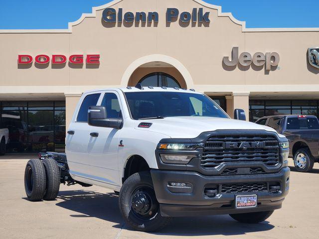 2026 RAM Ram 3500 Chassis Cab RAM 3500 TRADESMAN CREW CAB CHASSIS 4X4 60 CA