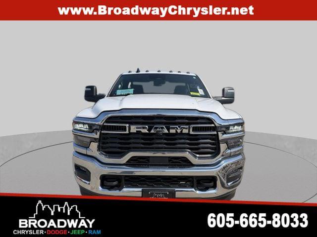 2026 RAM 3500 Chassis RAM 3500 TRADESMAN CHASSIS REGULAR CAB 4X4 60 CA