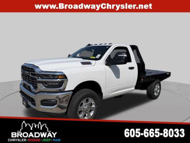 2026 RAM 3500 Chassis RAM 3500 TRADESMAN CHASSIS REGULAR CAB 4X4 60 CA