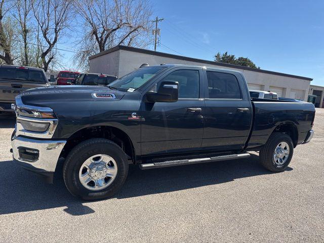 2026 RAM 2500 RAM 2500 TRADESMAN CREW CAB 4X4 64 BOX