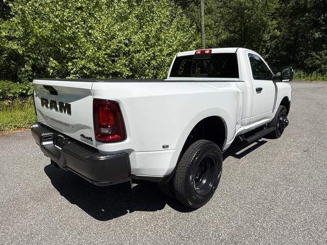 2026 Ram 3500 Tradesman Regular Cab 4x4 8' Box