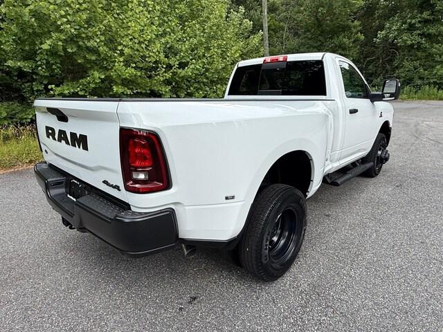 2026 Ram 3500 Tradesman Regular Cab 4x4 8 Box