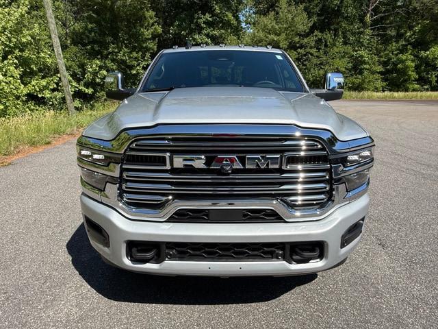 2026 Ram 3500 Laramie Crew Cab 4x4 8' Box