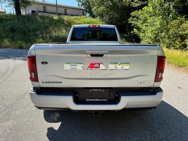 2026 Ram 3500 Laramie Crew Cab 4x4 8' Box
