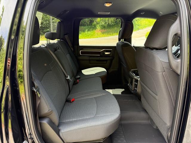2026 Ram 2500 Big Horn Crew Cab 4x4 64 Box