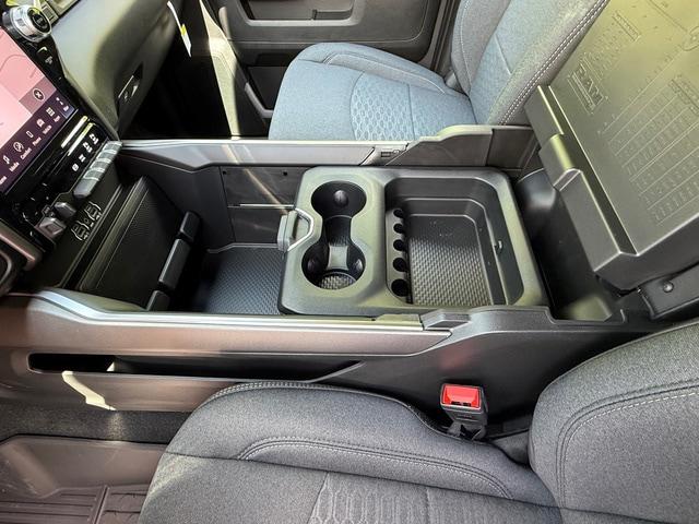 2026 Ram 2500 Big Horn Crew Cab 4x4 64 Box