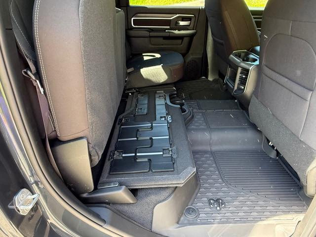 2026 Ram 2500 Big Horn Crew Cab 4x4 64 Box