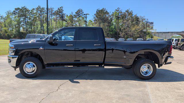 2026 RAM Ram 3500 RAM 3500 TRADESMAN CREW CAB 4X4 8 BOX