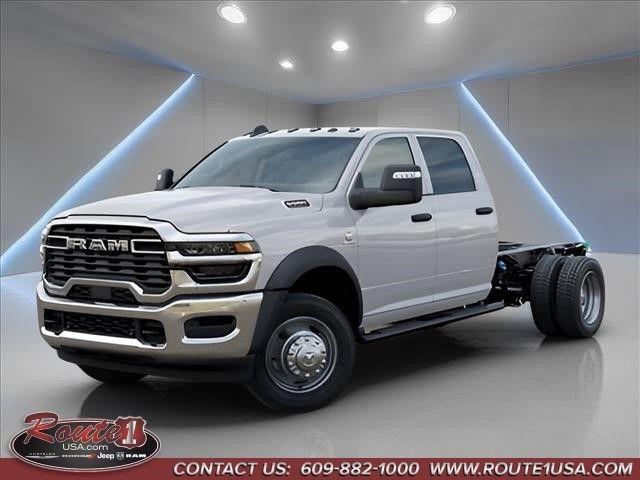 2026 RAM Ram 5500 Chassis Cab RAM 5500 TRADESMAN CHASSIS CREW CAB 4X4 60 CA 2026 RAM Ram 5500 Chassis Cab RAM 5500 TRADESMAN CHASSIS CREW CAB 4X4 60 CA