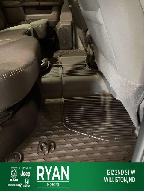 2026 Ram 2500 Big Horn Crew Cab 4x4 64 Box