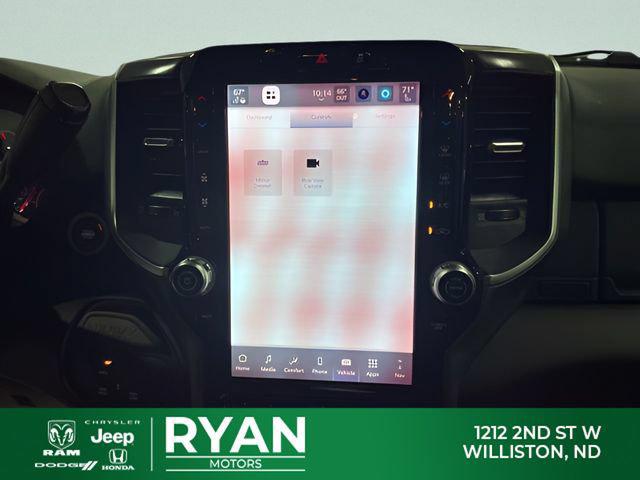 2026 Ram 2500 Big Horn Crew Cab 4x4 64 Box