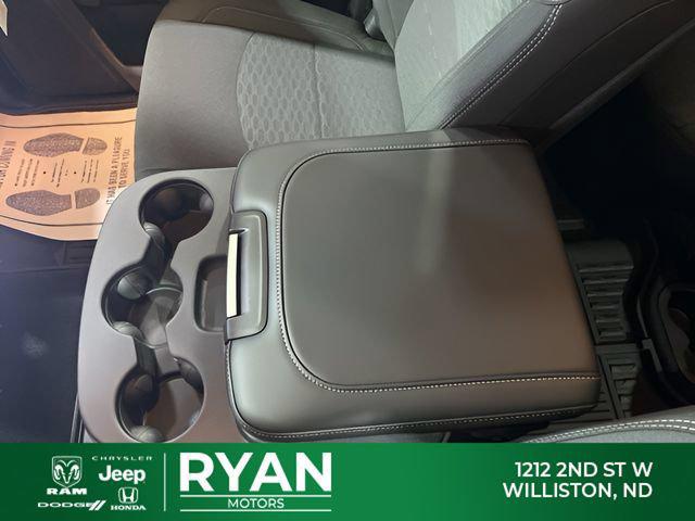 2026 Ram 2500 Big Horn Crew Cab 4x4 64 Box