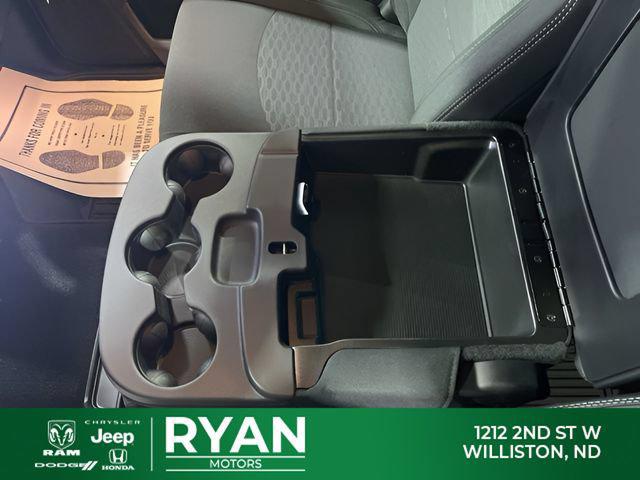 2026 Ram 2500 Big Horn Crew Cab 4x4 64 Box