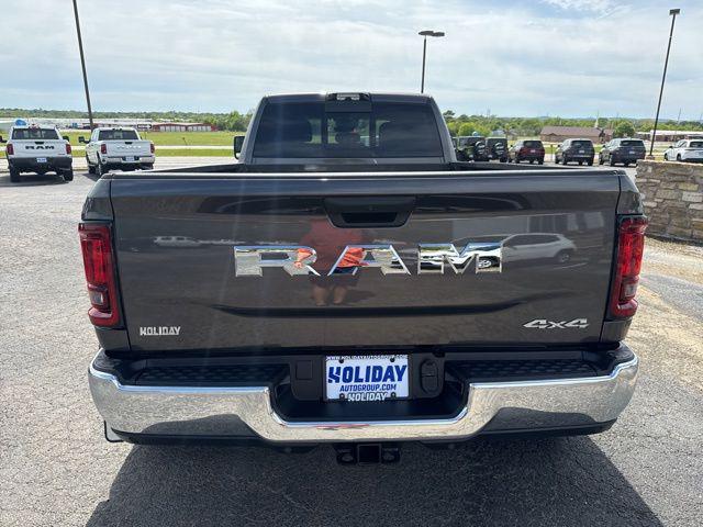 2026 Ram 3500 Tradesman Crew Cab 4x4 8' Box