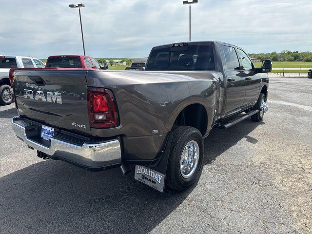 2026 Ram 3500 Tradesman Crew Cab 4x4 8' Box