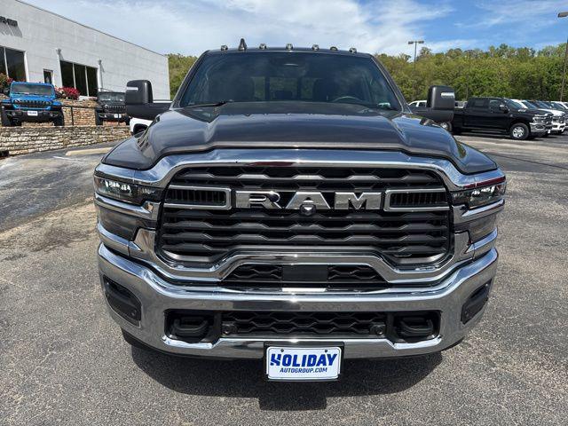 2026 Ram 3500 Tradesman Crew Cab 4x4 8' Box