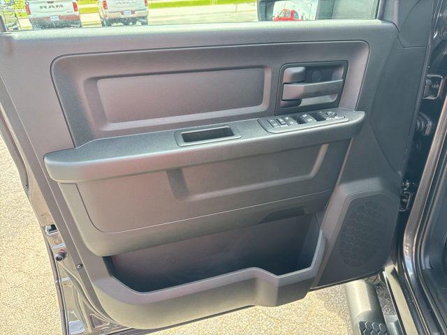 2026 Ram 3500 Tradesman Crew Cab 4x4 8' Box