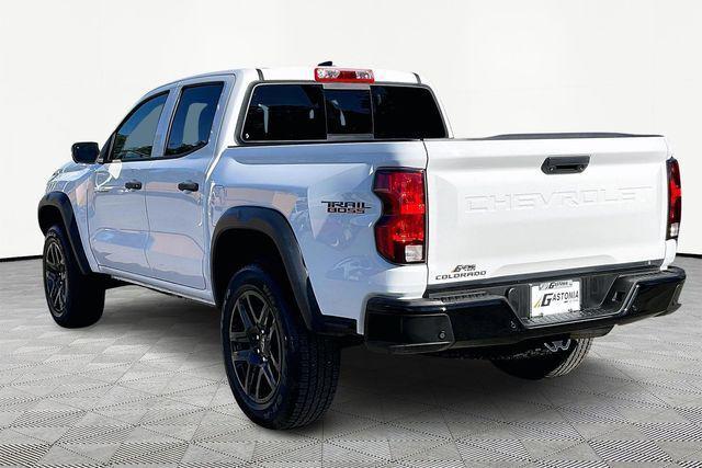 2023 Chevrolet Colorado 4WD Crew Cab Short Box Trail Boss