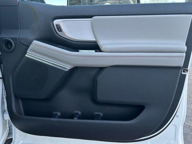 2025 Ford Expedition Active MAX