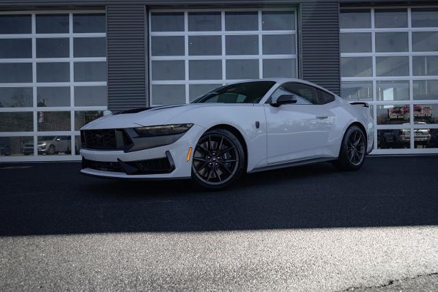 2025 Ford Mustang Dark Horse Fastback