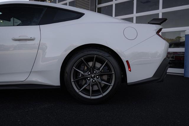 2025 Ford Mustang Dark Horse Fastback