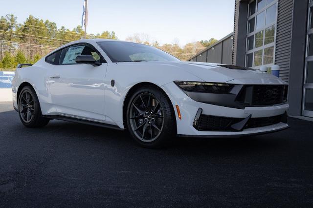 2025 Ford Mustang Dark Horse Fastback