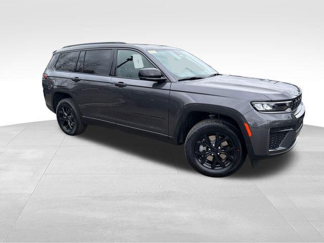 2026 Jeep Grand Cherokee GRAND CHEROKEE L LAREDO ALTITUDE 4X4