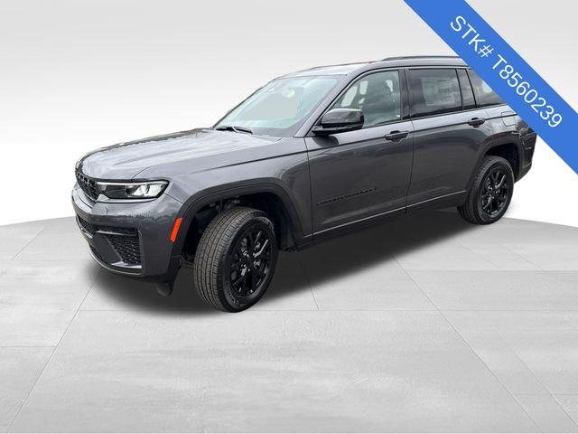 2026 Jeep Grand Cherokee GRAND CHEROKEE L LAREDO ALTITUDE 4X4