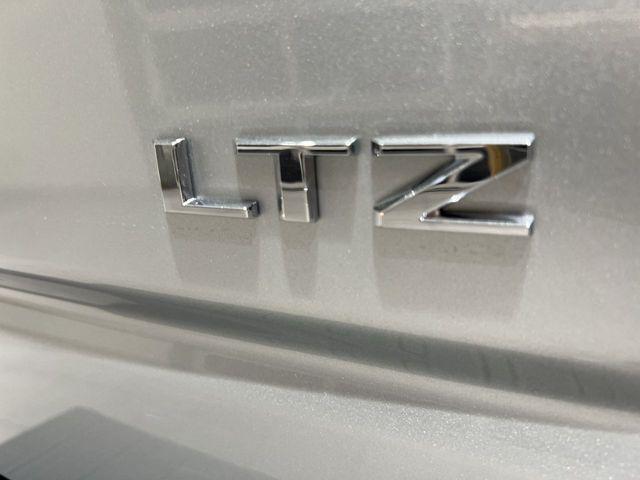 2022 Chevrolet Silverado 1500 4WD Crew Cab Short Bed LTZ