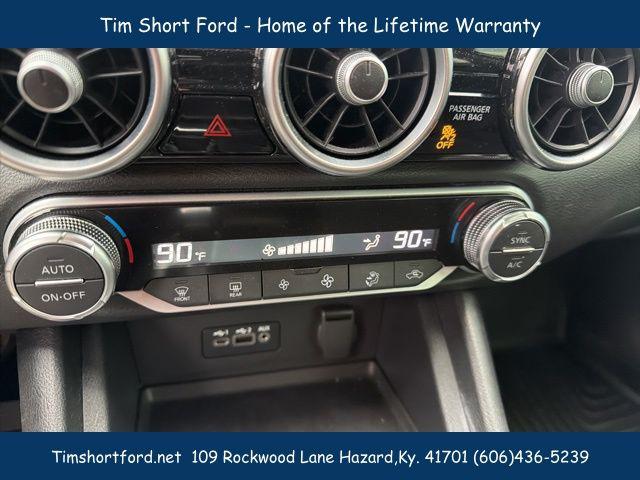 2023 Nissan Sentra SR Xtronic CVT